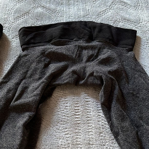 NWOT Hue opaque grey tights - Picture 3 of 3